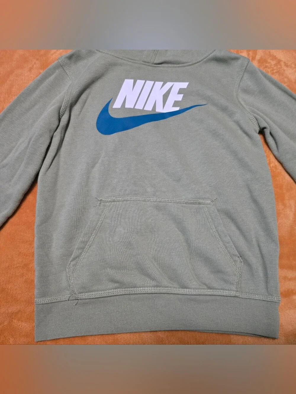 Nike Sportswear Fleece Hoodie Kids Size L Sage Green Unisex Pullover 6-7 Yrs